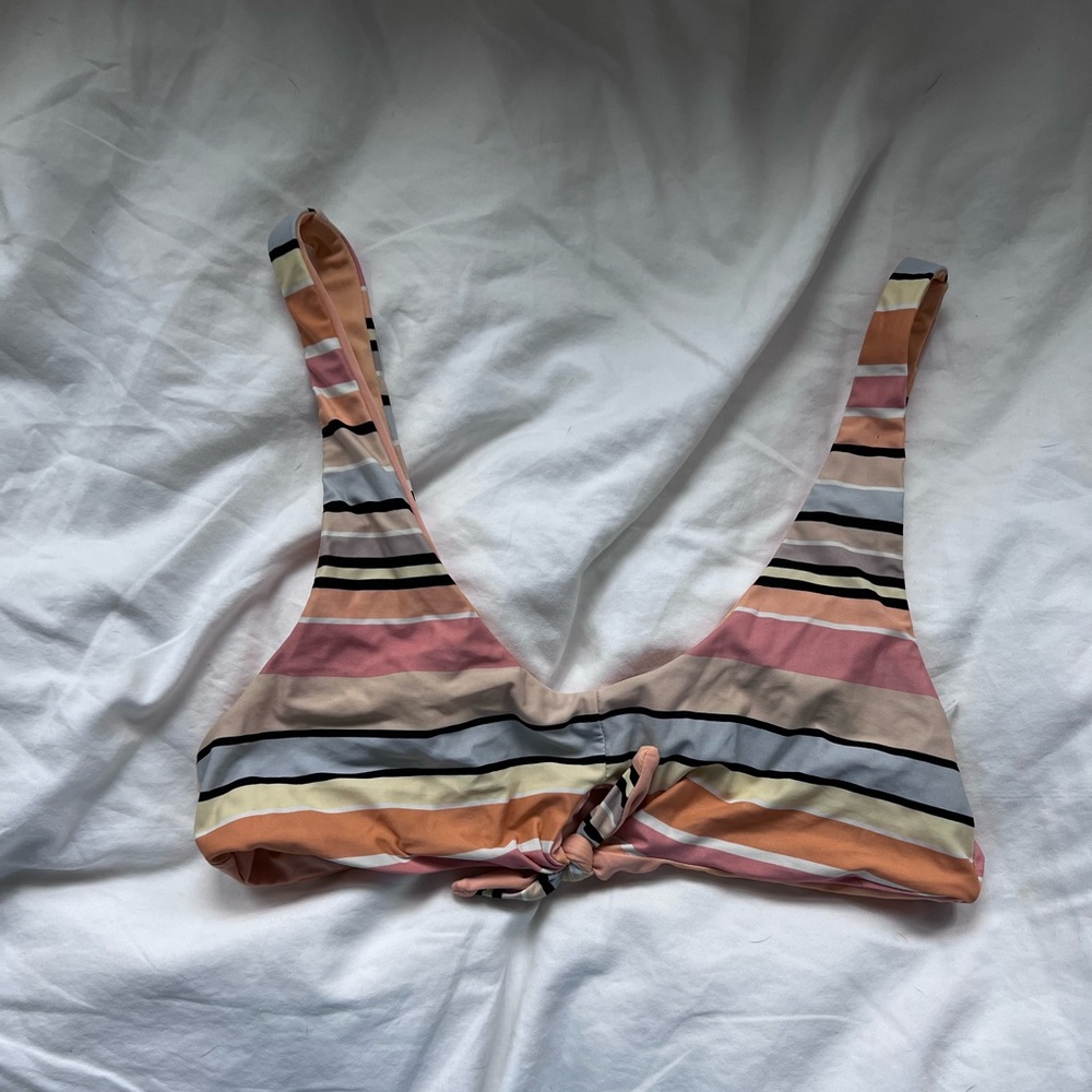 Billabong bikini top